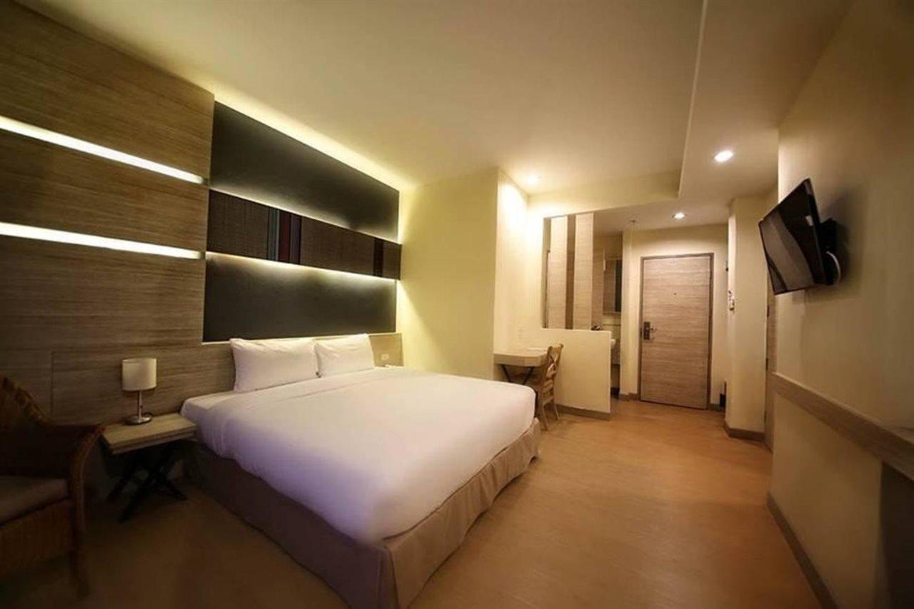 Sunshine One Otel Pattaya Dış mekan fotoğraf