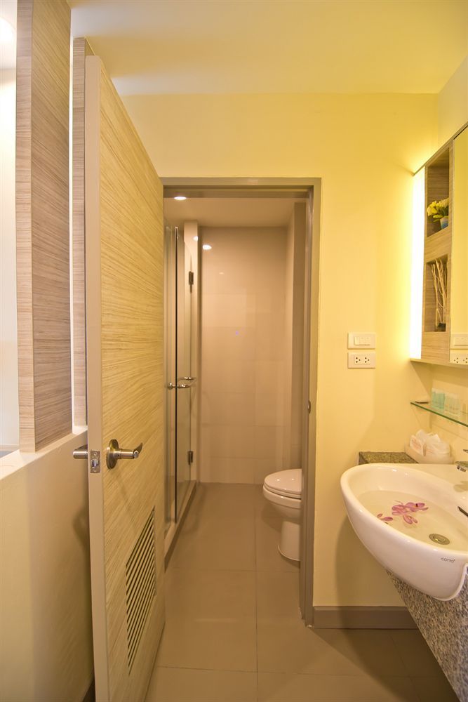 Sunshine One Otel Pattaya Dış mekan fotoğraf