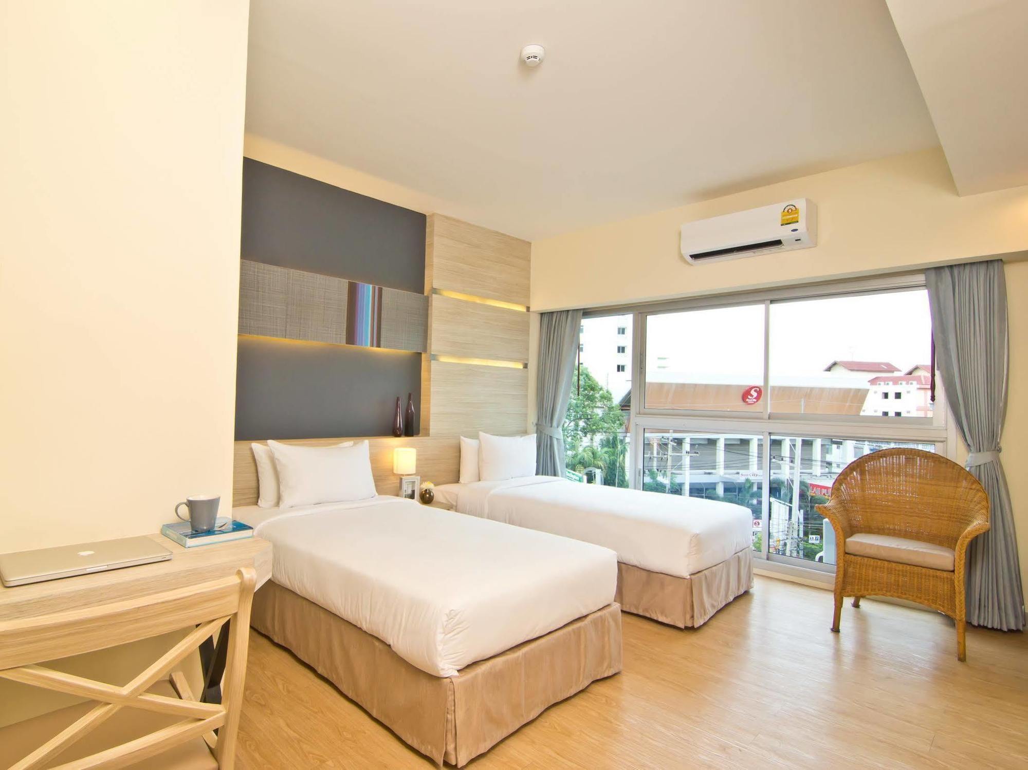 Sunshine One Otel Pattaya Dış mekan fotoğraf